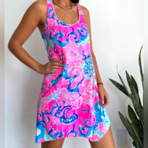 Like new Lilly Pulitzer sharkbite hwm dress - Picture 1 of 4